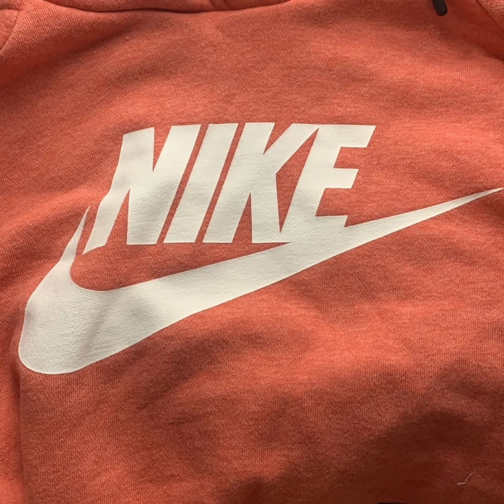 Nike coral pink cropped hoodie (S) - Picture 5 of 5